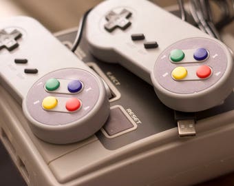 SNES Raspberry pi 3 Retro arcade machine with working buttons and led. Ready to play. Unique retrofit on original case with usb.hdmi,lan,dc