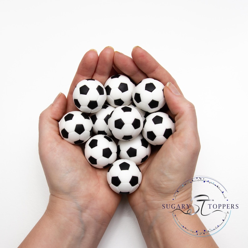 Football Cake Topper - Fondant Cake Decoration - Birthday Cake Topper - Football Theme Party - Multiple Sizes - cake decorating 10 x 3cm balls
