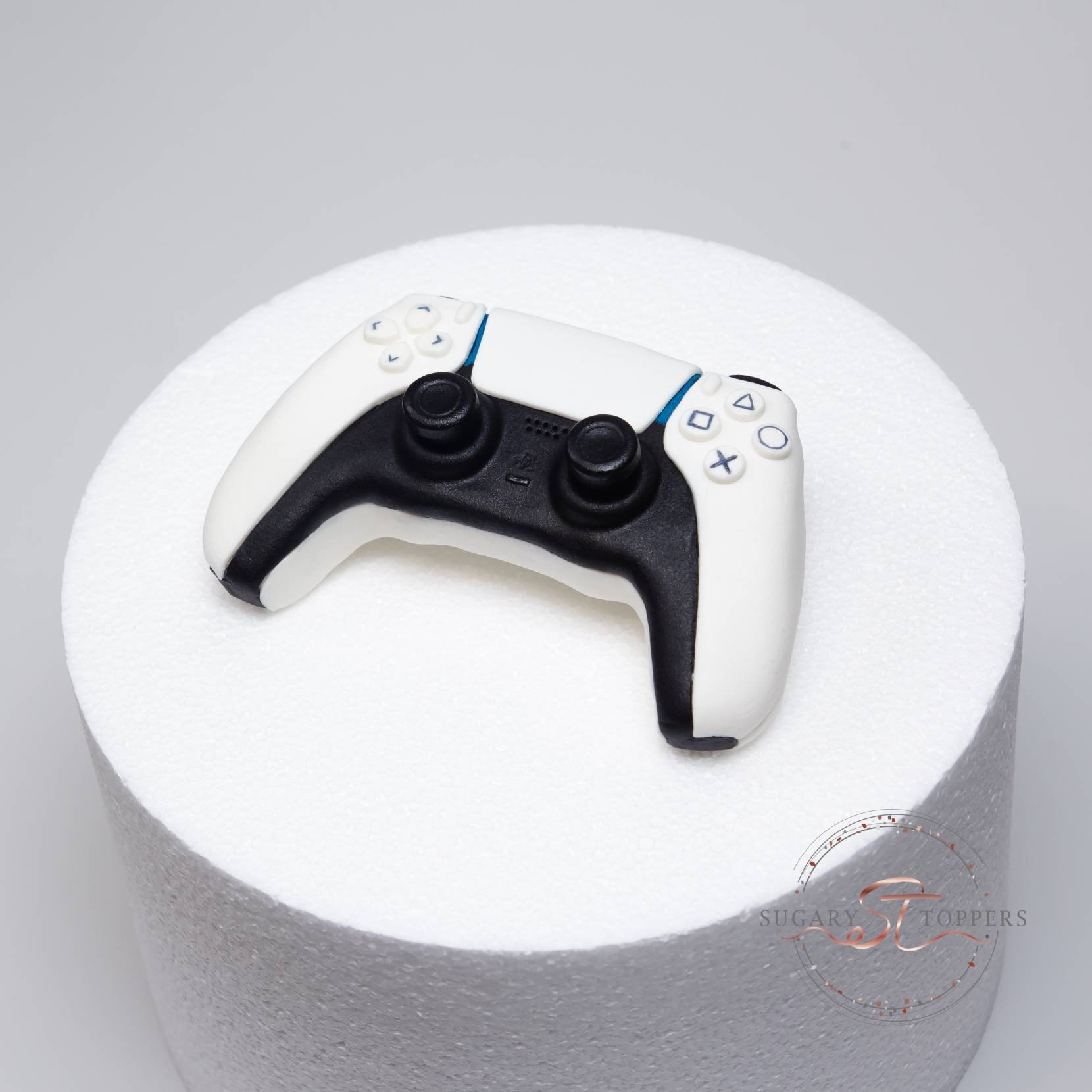 Bolo jogo  Video game cakes, Boy birthday cake, Playstation cake