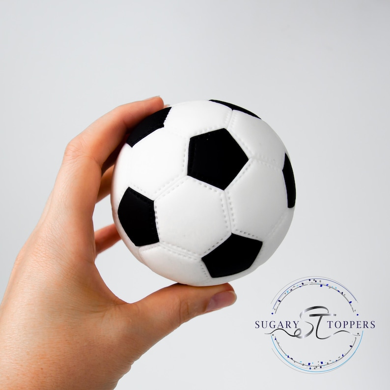 8.5 cm stitched football ball