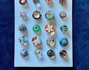 ELECCIÓN de UN botón pisapapeles vintage NBS Medium Studio Florals Randall Burnett Mary Gaumond