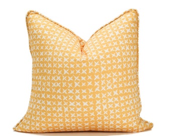 Jenny San Martin Design - Pillow in Smatte | Citron Fabric - Designer Pillow - Yellow and White Contemporary Pattern