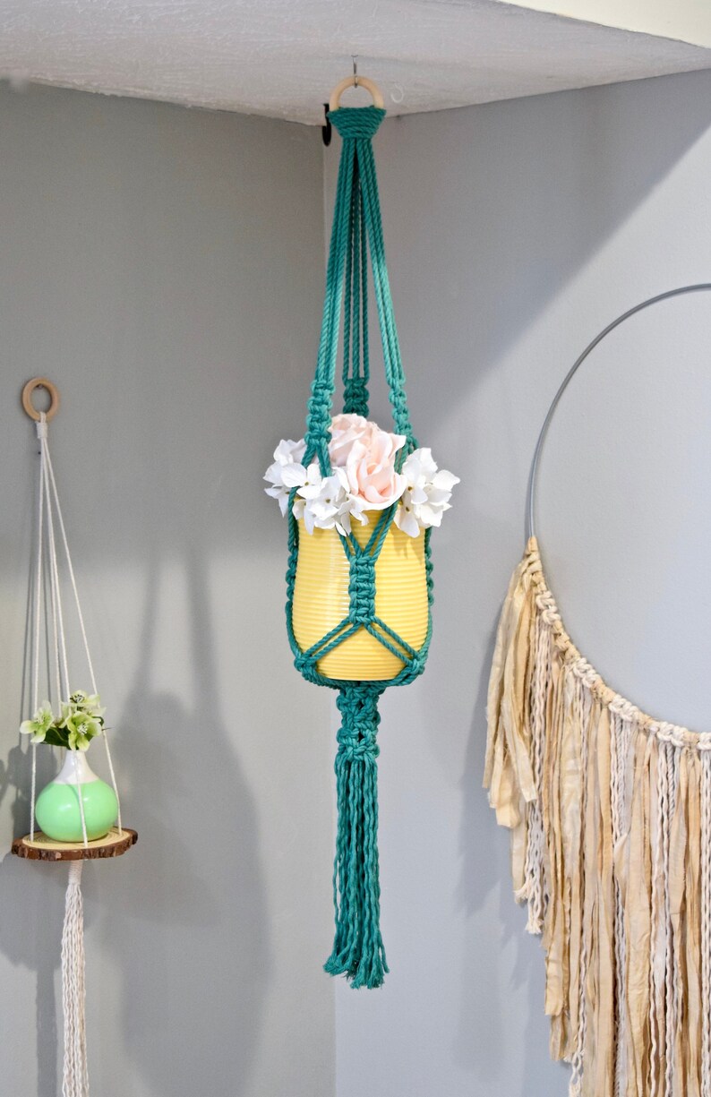Macrame Plant Hanger in Sea Green