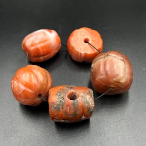 Asian Nepali Himalayan Indo Tibet Pema Raka Carnelian Agate Stone Beads Dzi Zi