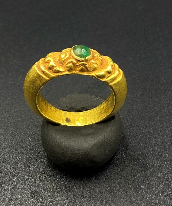 Asian gold 2024 shop near me