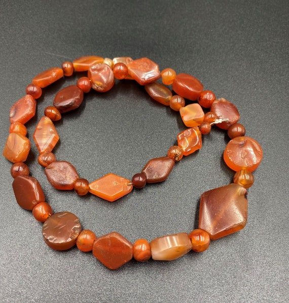 Ancient Himalayan Regions Old Carnelian Agate Bea… - image 2