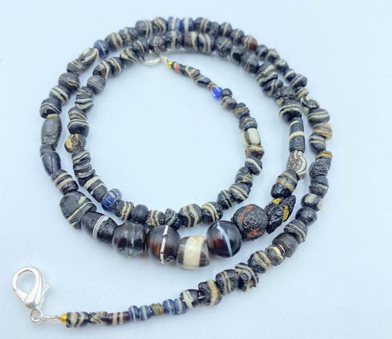 Lot De Bijoux Vintage En Perles De Verre - Collier, Bracelet, Bague - Italie (Île D'Elbe)