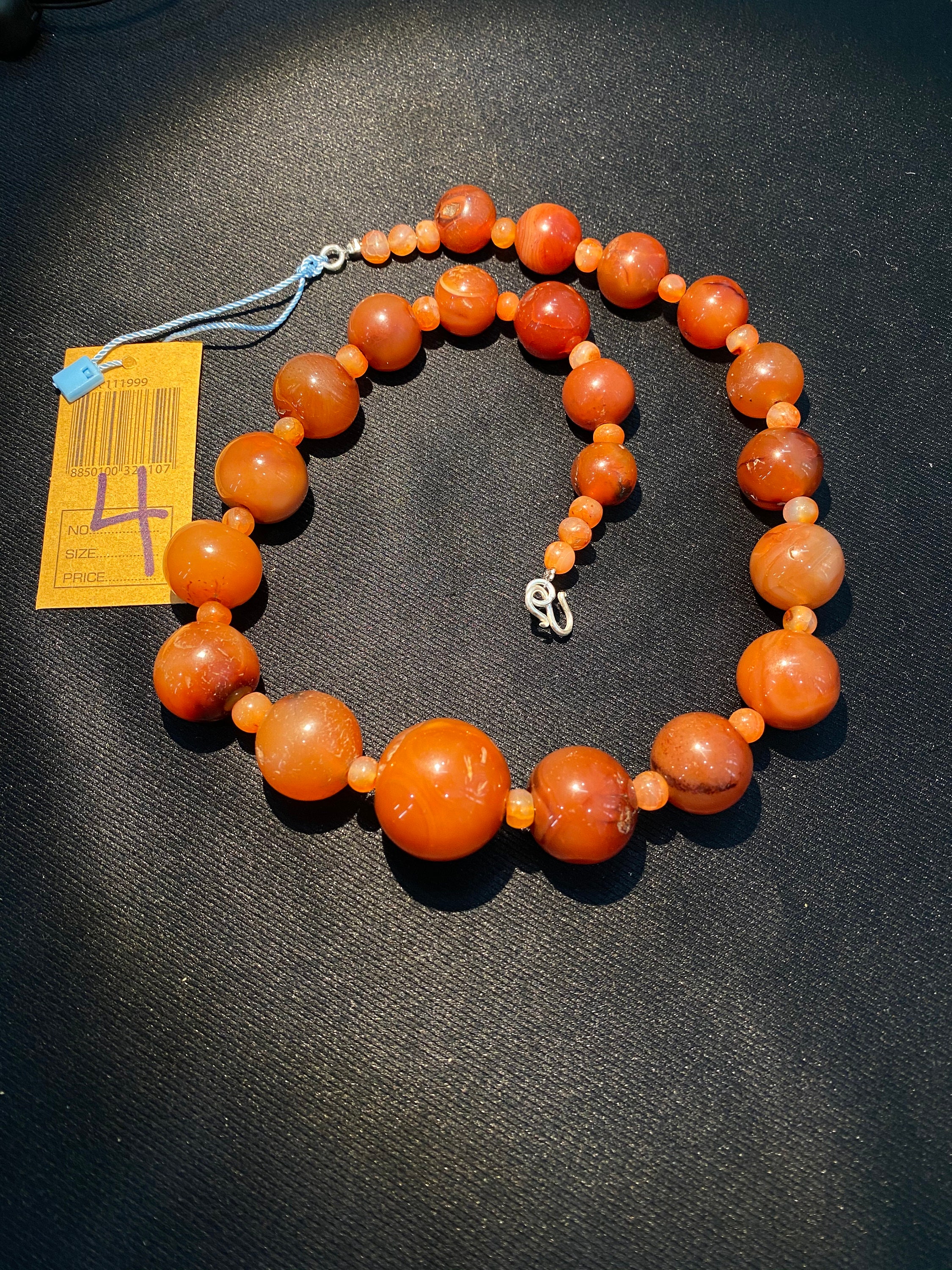 ネパール産ヒマラヤの古代アンティークカーネリアン瑪瑙数珠ネックレス