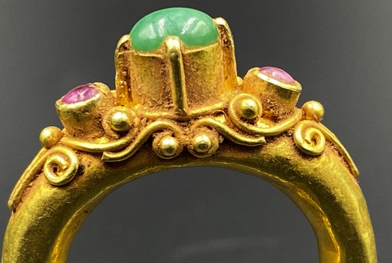 Ancient Gold Jewelry Ring South East Asia With Av… - image 7