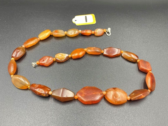 Collier Ancien En Perles De Cornaline Irrégulières - Bijou Vintage D'occasion