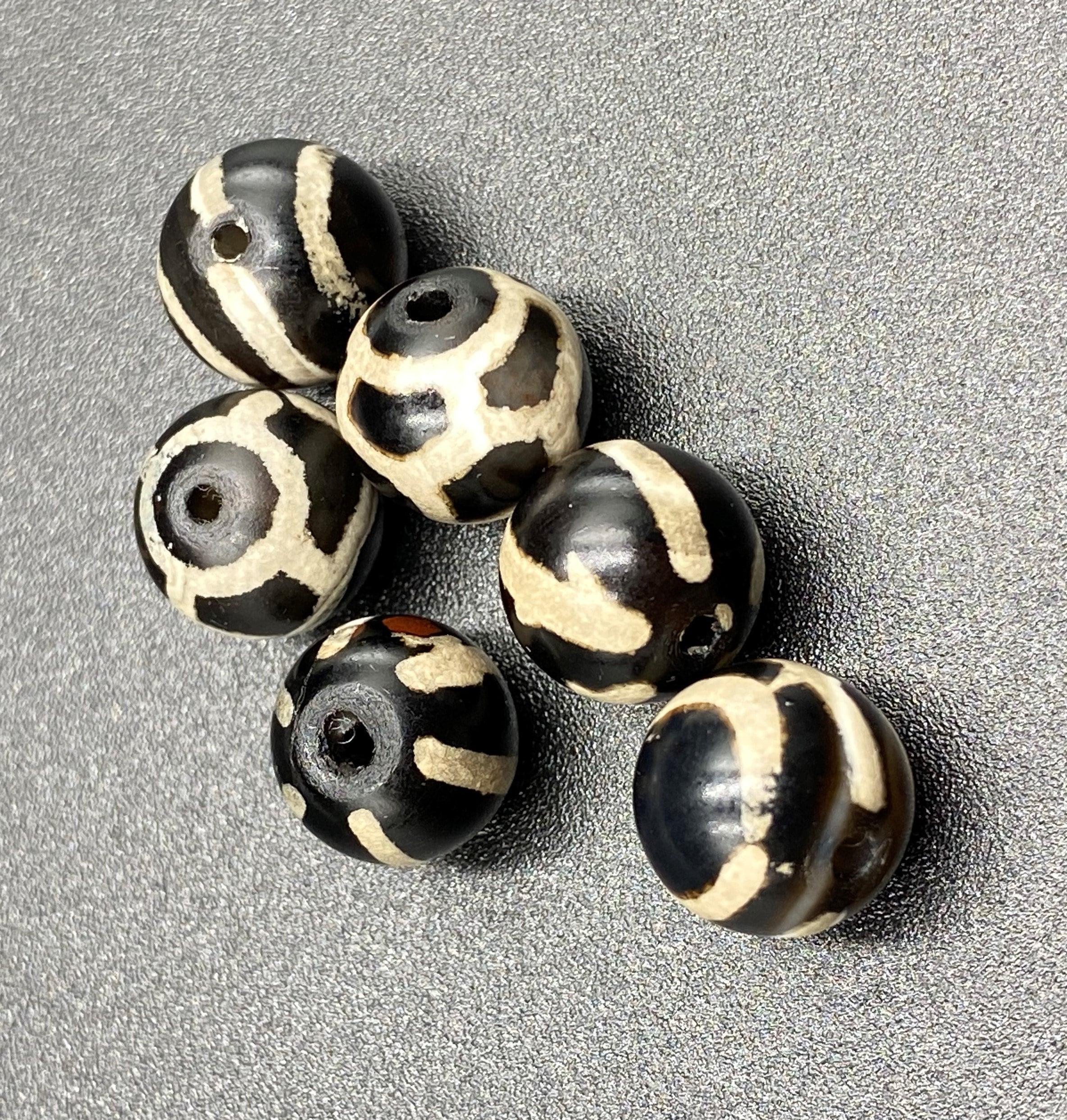 Ancient Burmese South East Asian Pyu Old Phum Dzi Agate
