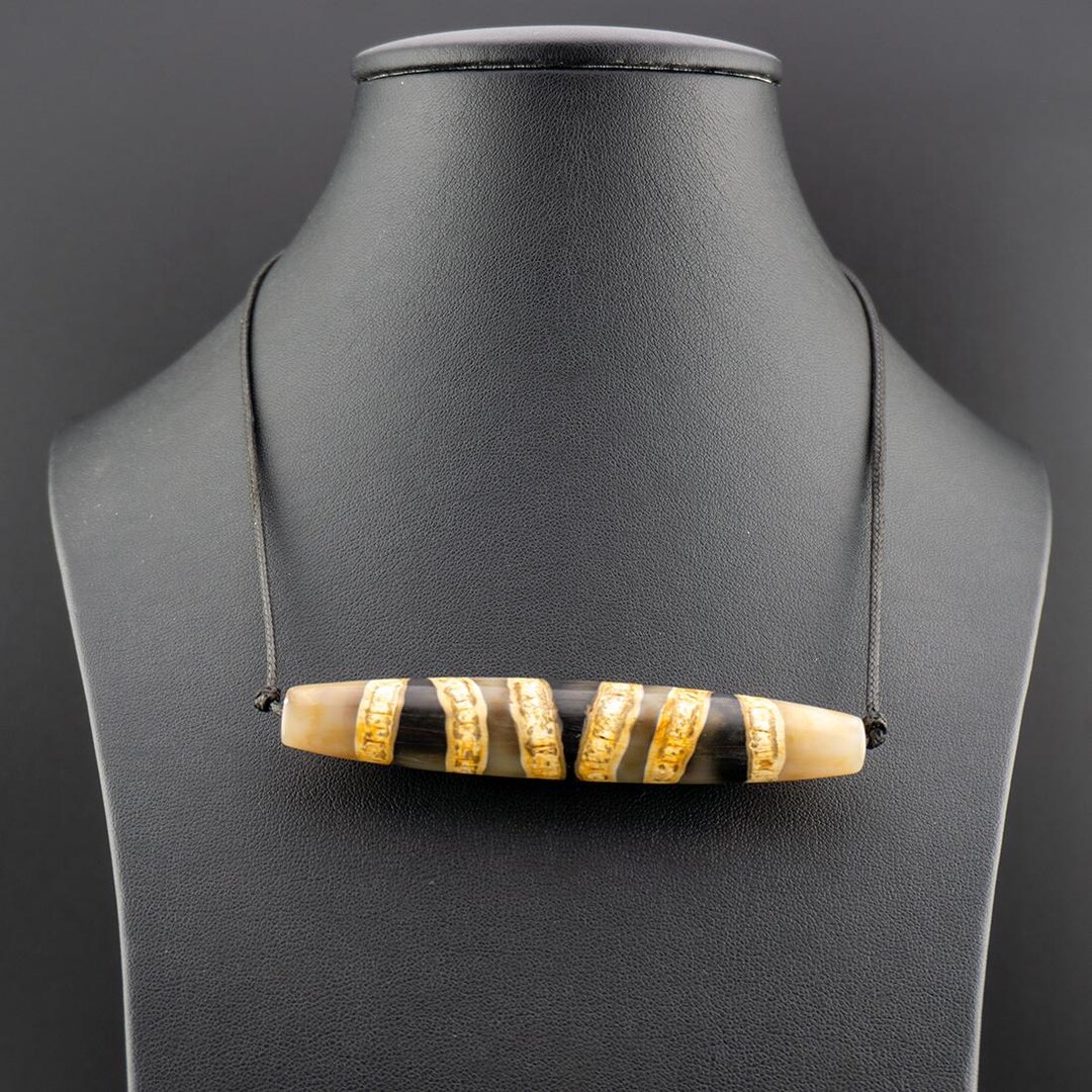 Tibetan Dzi Bead Amulet - Himalayan Tian Zhu Stripes - Etsy