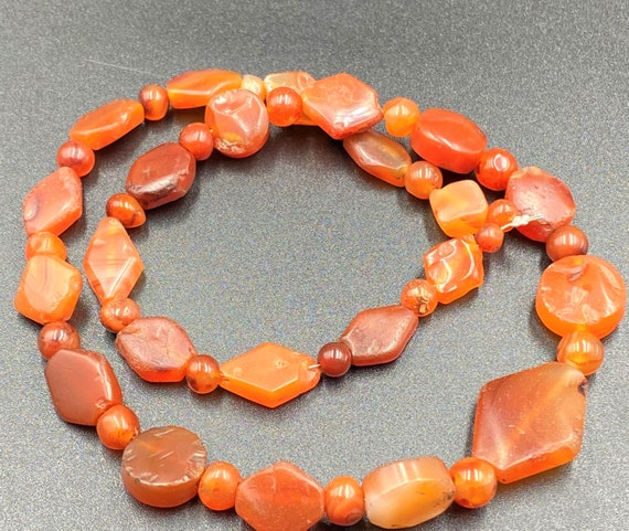 Ancient Himalayan Regions Old Carnelian Agate Bea… - image 4