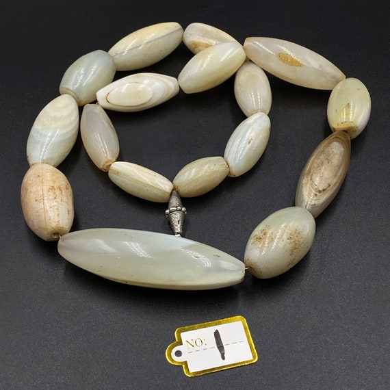 Vintage Antique Trade Cultural Old White Agate Lo… - image 5