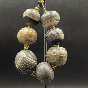 Ancient Antique Medicine Rami old beads from Himalaya Tibet Sulemani Beads Rare