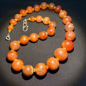 old ancient antique Indo Tibetan Himalayan Tibetan carnelian beads necklace