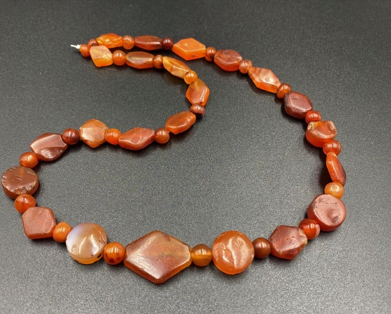Ancient Himalayan Regions Old Carnelian Agate Bea… - image 1