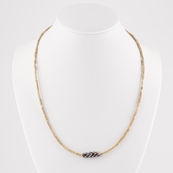 Himalayan Dzi Bead with Chevron Pattern String wi… - image 3