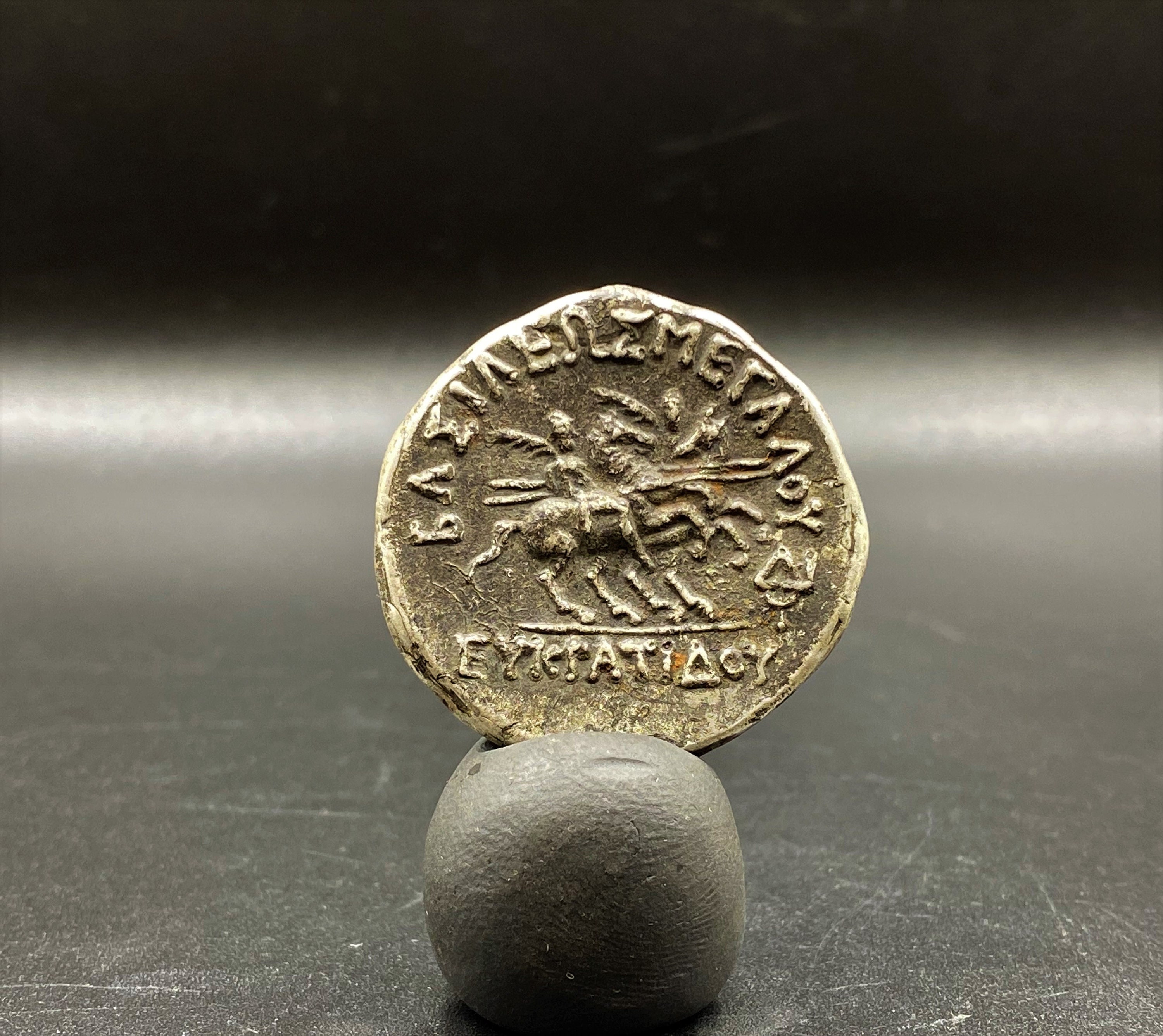古い通貨 古代アンティーク 銀 インド ギリシャ グレコ
