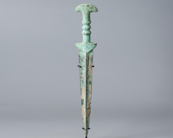 Espada de bronce de Luristán del antiguo Cercano Oriente