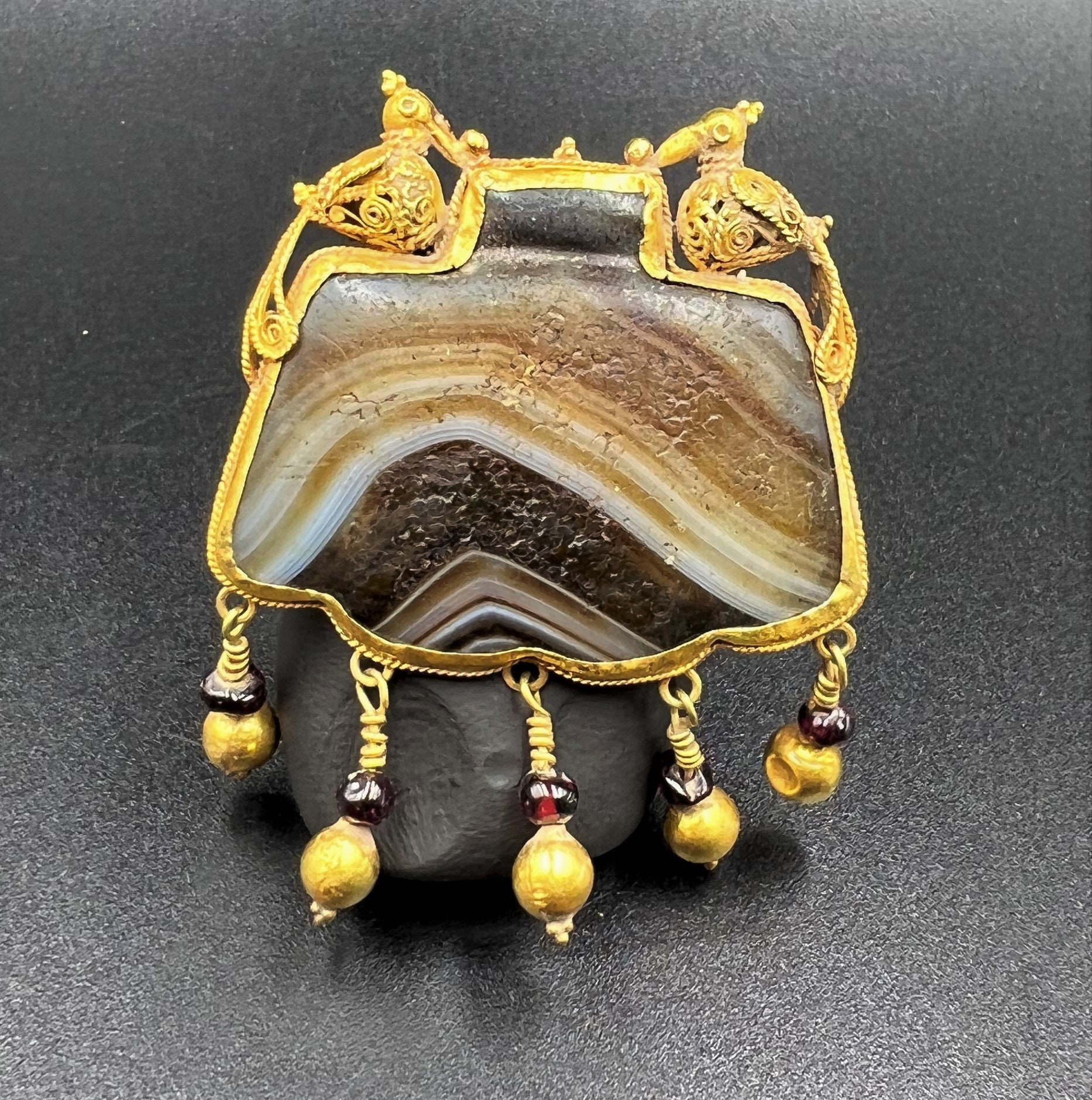 Old Ancient Seljuk Mamluk Dynasty Antiquities Gold Agate