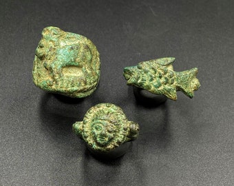 Lot Of Old Antique Jewelry Bronze Rings With Figures From Ancient Historic Time