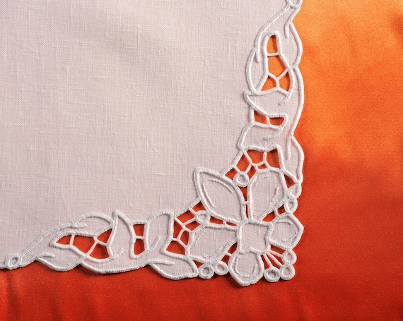 CUTWORK STICKSET Richelieu Stickerei Gestempeltes Leinen zum