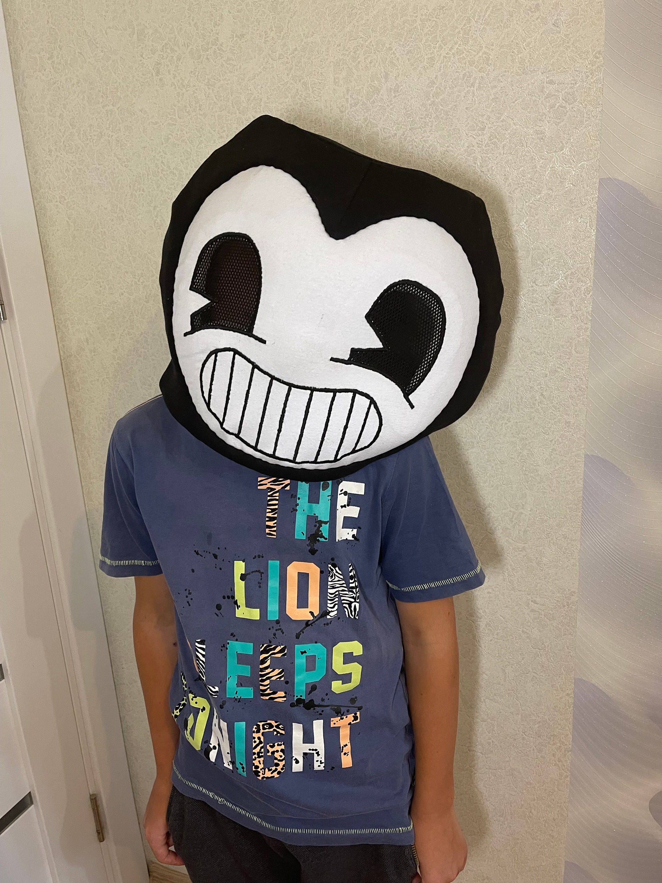 bendy costume : r/BendyAndTheInkMachine