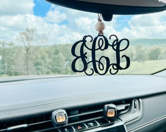 Zawieszka na samochód z monogramem