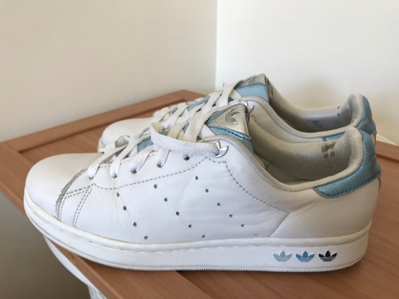 Vintage Rare Adidas Three Stars White