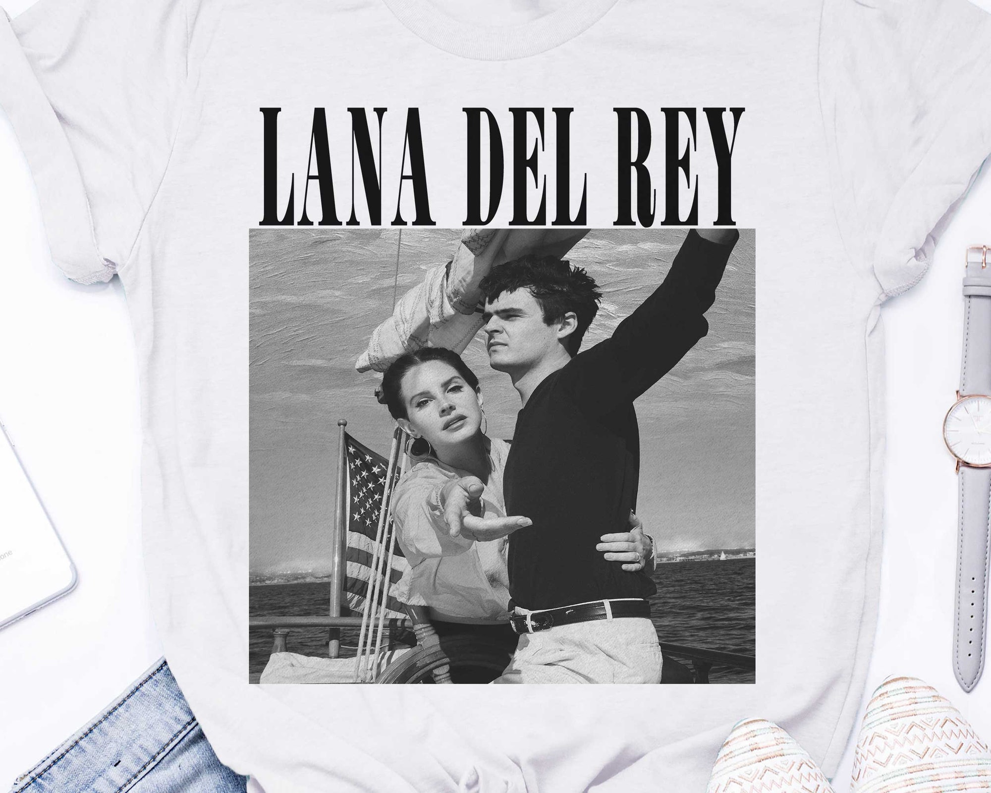 Urban Outfitters Lana Del Rey UO Exclusive Album Tee Size Medium Crew T  Shirt – ASA College: Florida | lupon.gov.ph