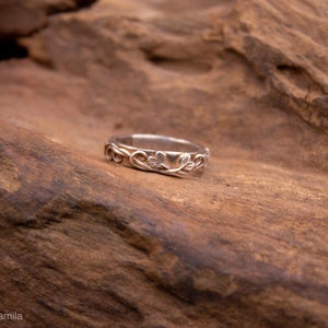 Silver ring "Elyanor"- Hand-carved gingko leaves