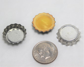 Miniature Pie Pans or Miniature Bottle Cap, Dollhouse Miniature Kitchen