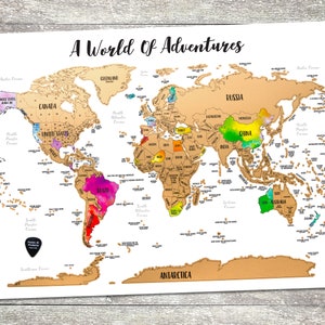 Gratter une carte du monde d'aventures | Couleur or au-dessus de la carte aquarelle vibrante | 24 x 18 | 100 % fabriqué aux États-Unis