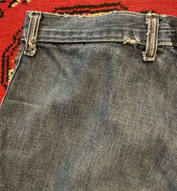1970s Vintage Cheap Jeans High Waisted Wide Leg F… - image 10
