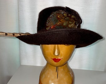 Vintage Melosoie Henry Pollak Inc New York Brown Wool Fuzzy Feather Hat