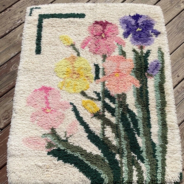 Vintage Wild Flowers Floral Finished Latch Hook Shag Rug Wall Hanging Decor Deco Bathroom