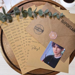 May include: A stack of brown envelopes with handwritten notes and a small photo of a person with purple hair. The envelopes have the words "AIR MAIL" and "IMPORTANT" printed on them. The photo is of a person with purple hair and a blue shirt. The photo is on a brown envelope with the words "Robayel" written on it.