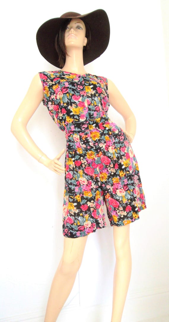 Vintage 80s 70s Floral Romper Play suit Jumpsuit P