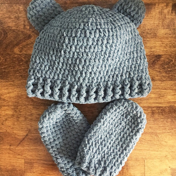 Baby bear hat and mitten set, velvet hat and mittens, crochet baby hat, handmade hat