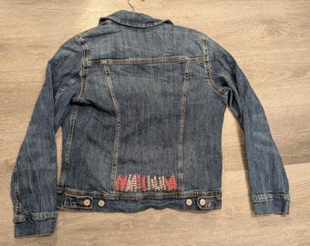 Women's Medium Embroidered Jean Jacket