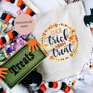Bolsa de Halloween personalizada, Tote de Halloween con nombre personalizado, Tote de truco o trato, Bolso de Halloween para niños, Bolso de mano de truco o trato