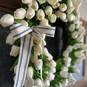 Indoor White Tulip Wreath image 6