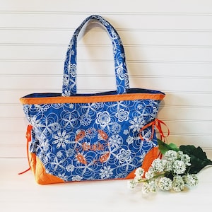 Custom Monogrammed Quilted Purse/Tote - Gift for University of Florida fan -  Gift for her - Gift for mom - Spirit Team colors Orange Blue