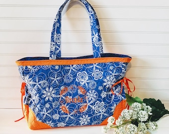 Aangepaste gewatteerde portemonnee/draagtas met monogram - cadeau voor fan van University of Florida - cadeau voor haar - cadeau voor moeder - Spirit Team-kleuren oranje blauw