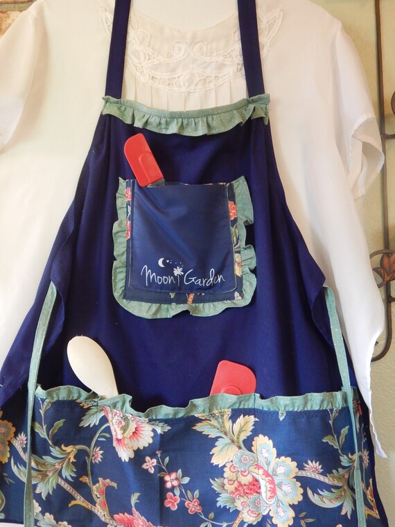 Navy Blue Apron Lots of Pockets Moon Garden Cooking Apron Etsy