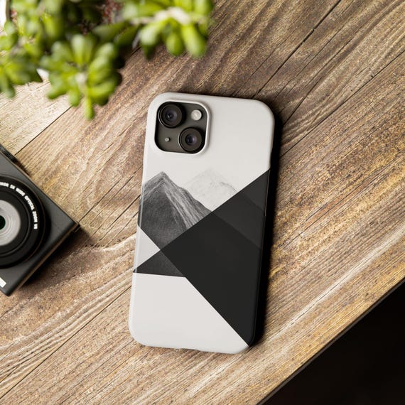 Minimalist Phone Case – Slim, Wireless Charge Case, iPhone 16 Pro