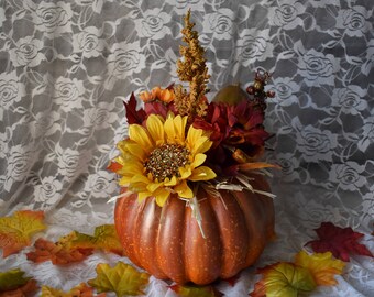 Pumpkin Floral Vase, Pumpkin Flower Pot, Thanksgiving Centerpiece, Fall Floral, Fall decor, Pumpkin decor, Beautiful fall decor,