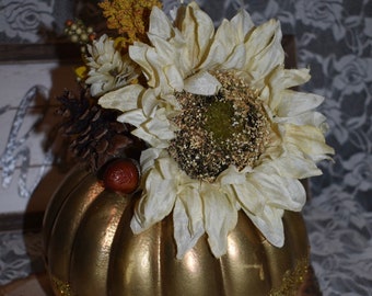 Gold Pumpkin Floral Vase, Pumpkin Home Decor, Fall Floral, Fall decor, Pumpkin decor, fall home decor, Fall floral decor, fall table decor