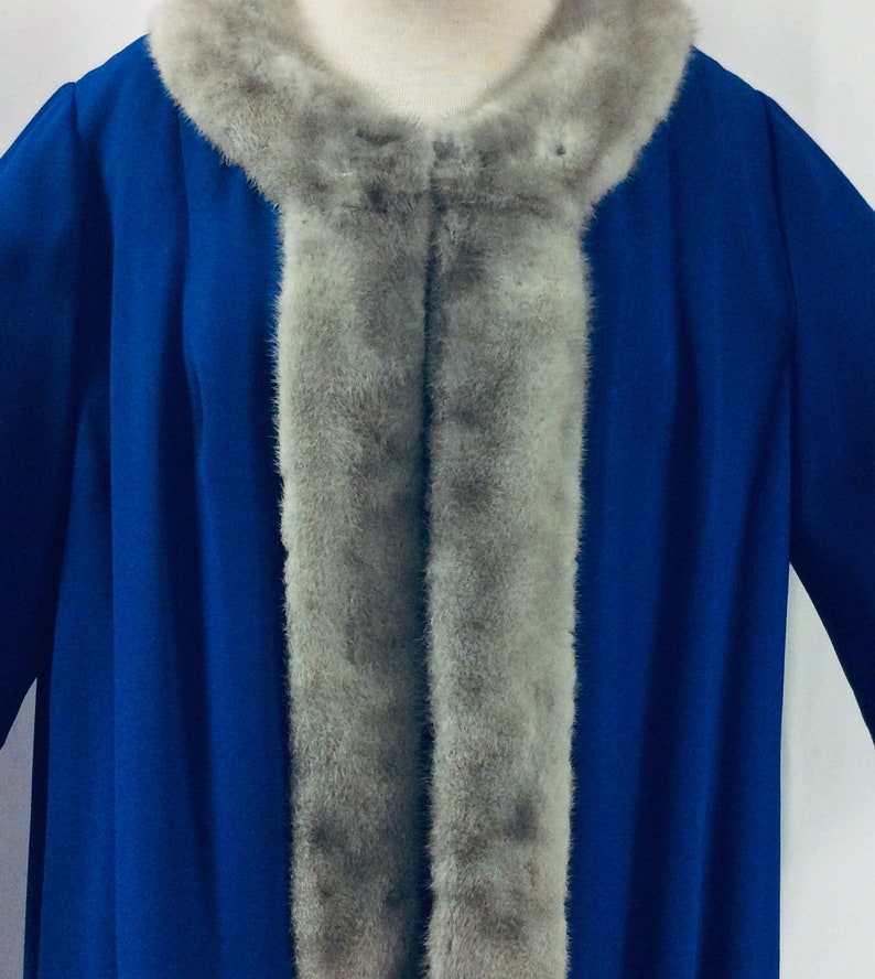 1950 evening outfit Vintage coat and dress with fur and beaded embroidery Large size